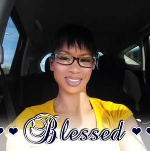 Meet your Posher, Kim